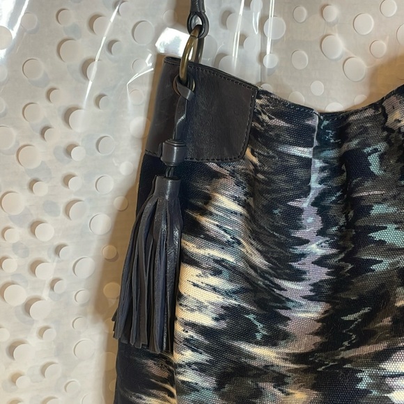 Banana Republic Boho Shoulder Tote Bag withTassel - Picture 2 of 13